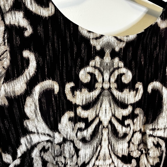 Connected Apparel Purple and Cream Sheath Dress - Picture 4 of 12